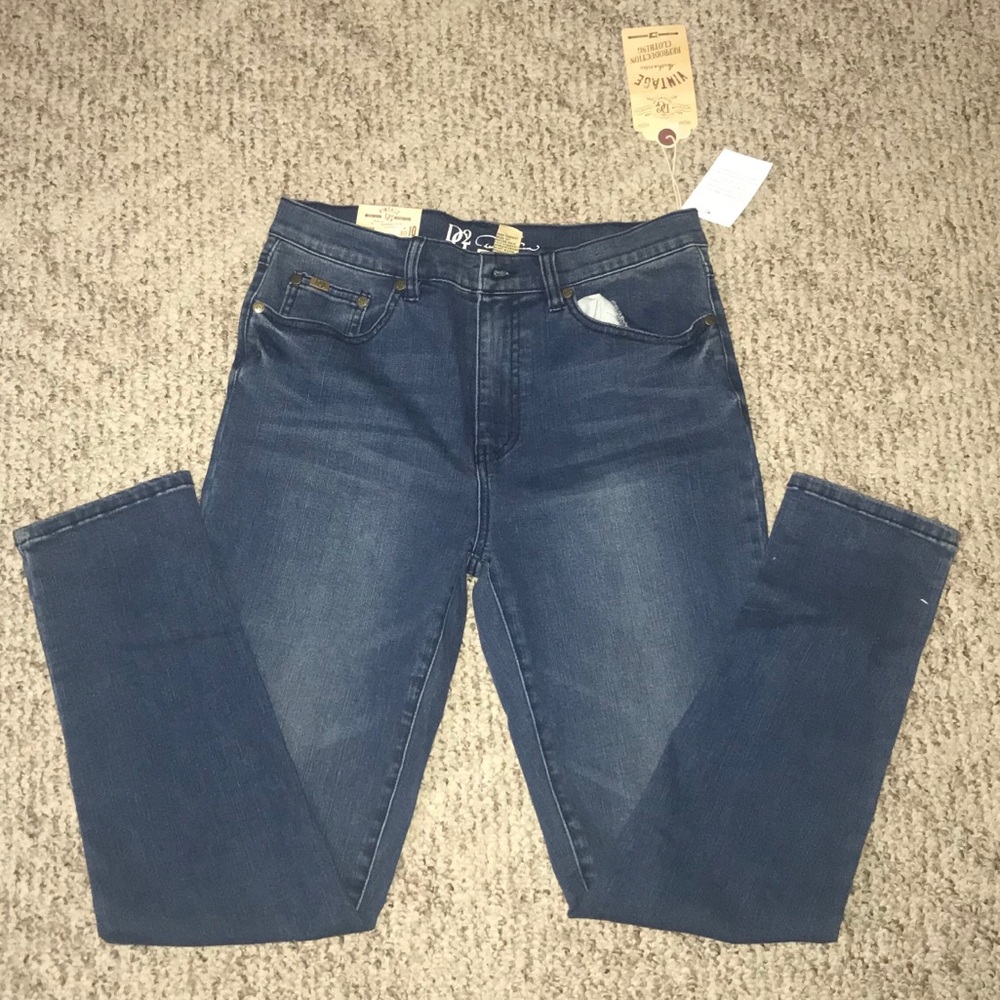 Women’s skinny jeans